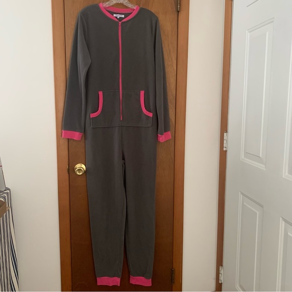 Women’s L SLEEPYHEADS Gray & Hot Pink Zip Front Fleece 1-PC Pajamas w/ Pockets - Picture 1 of 12